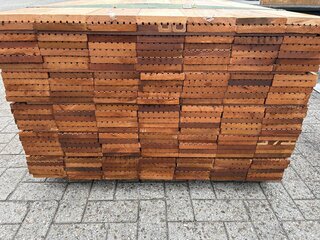 Ca. 90x Makka Kabbes hardhouten vlonderplanken, 21x143mm, lengte 185cm